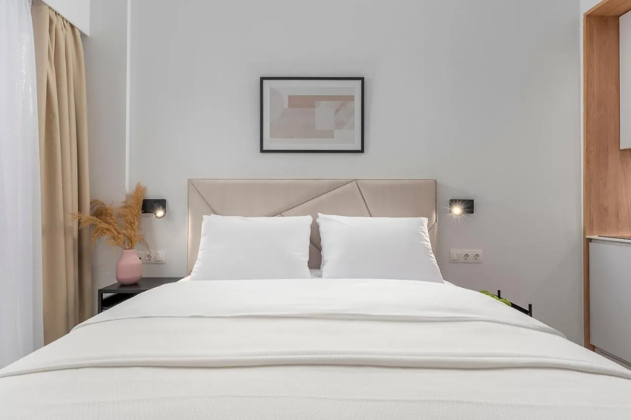 Apartment Ιωκα Suites / The Urbitality Project Thessaloniki